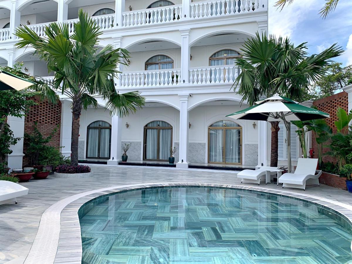 Thuan Phat Hotel Soc Trang Buitenkant foto