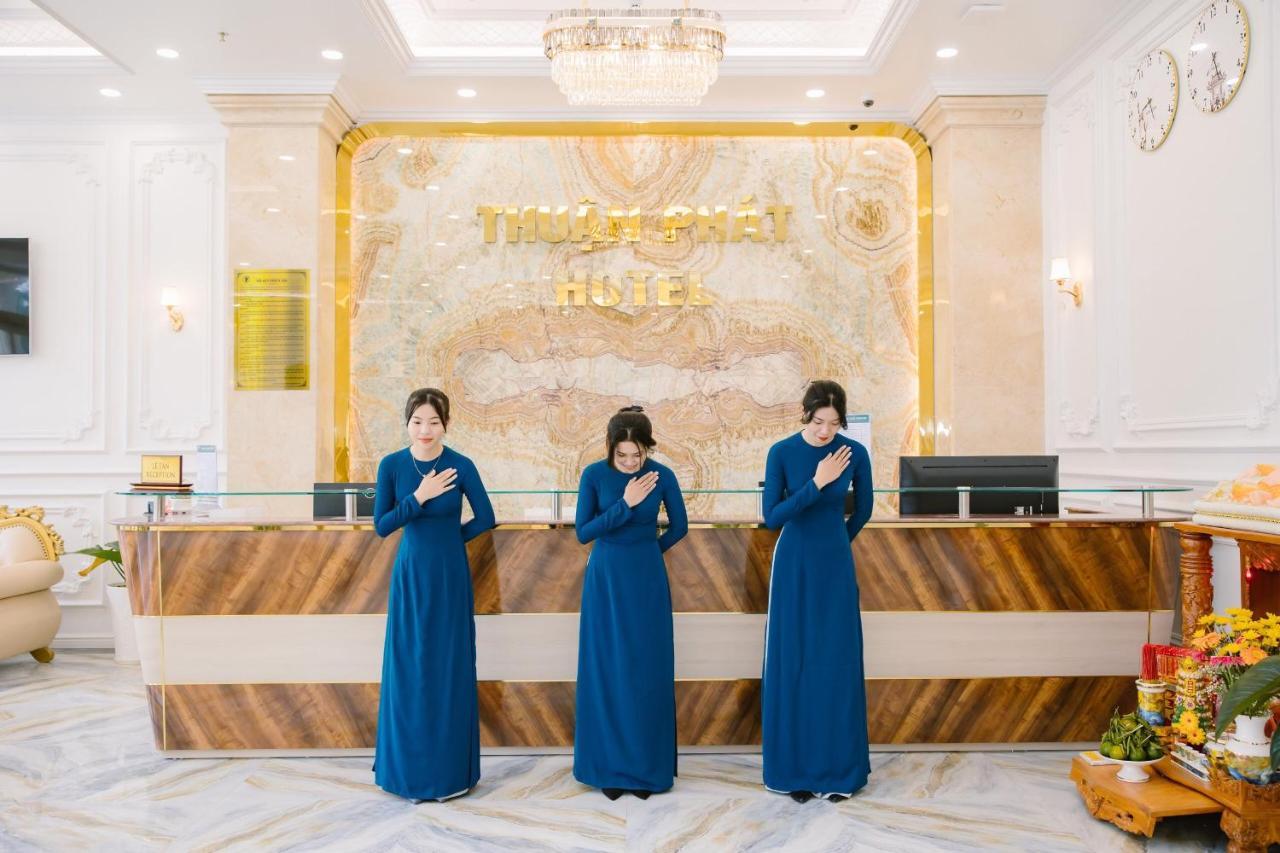Thuan Phat Hotel Soc Trang Buitenkant foto