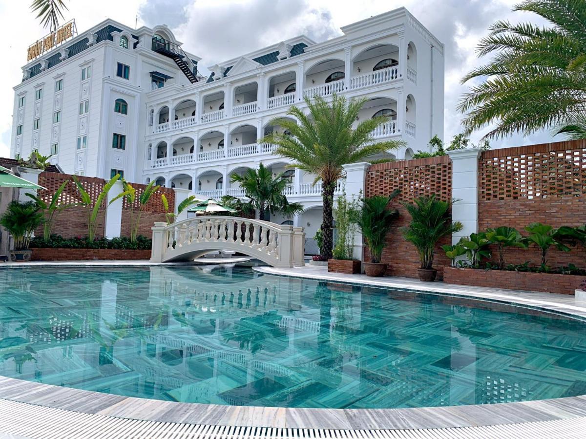 Thuan Phat Hotel Soc Trang Buitenkant foto