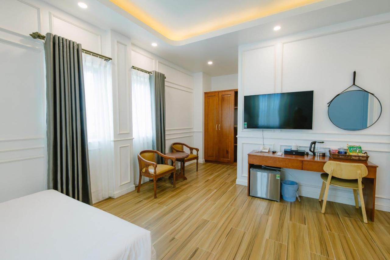 Thuan Phat Hotel Soc Trang Buitenkant foto