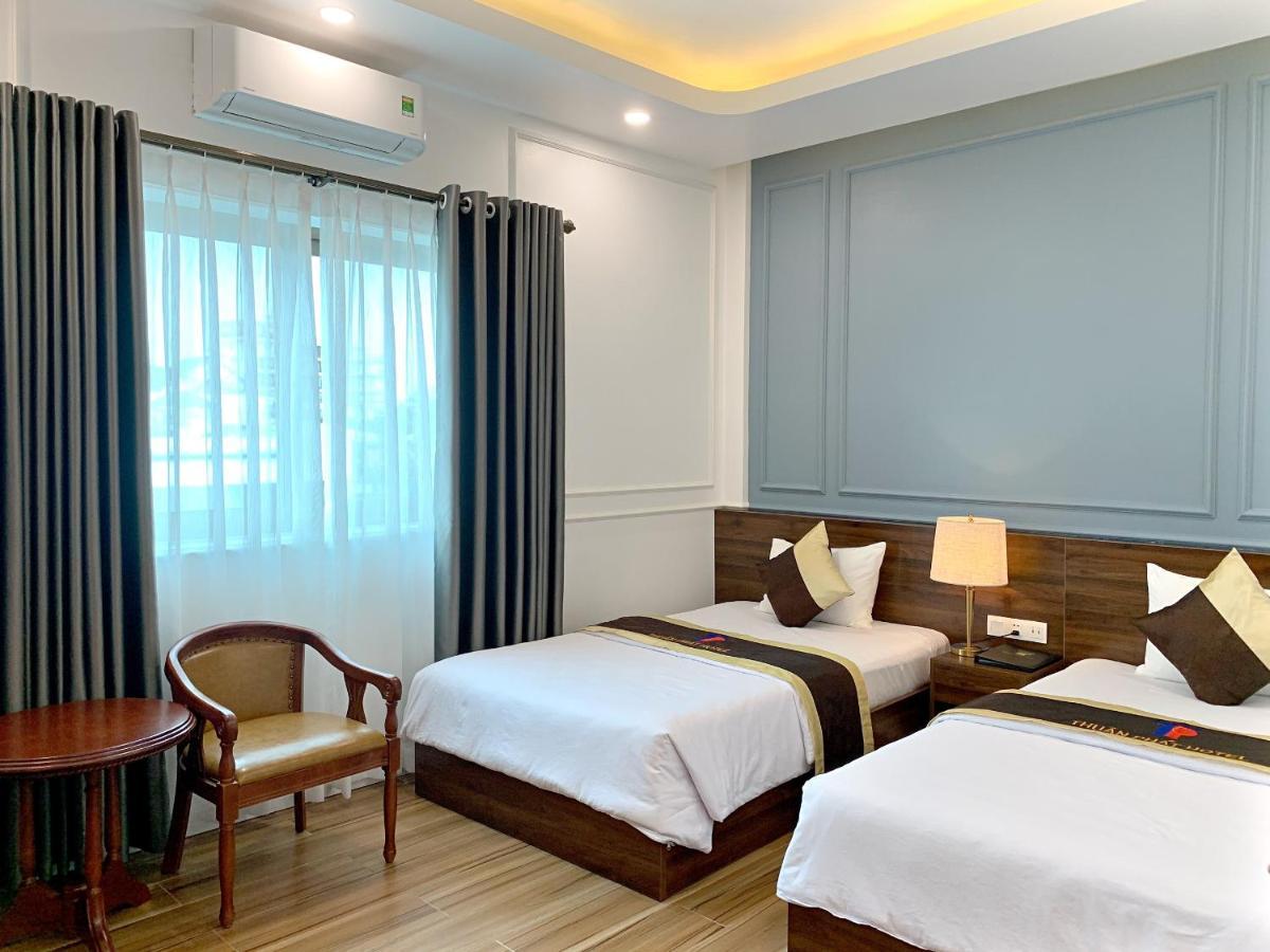Thuan Phat Hotel Soc Trang Buitenkant foto